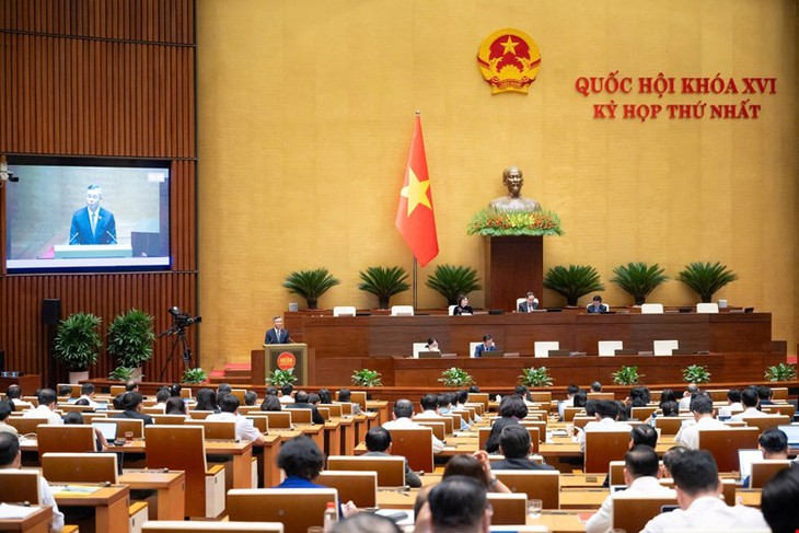 Sửa 4 luật thuế: Bỏ quy định cứng về ngưỡng doanh thu chịu thuế giúp HKD 'dễ thở' hơn- Ảnh 2. Sửa 4 luật thuế: Bỏ quy định cứng về ngưỡng doanh thu chịu thuế giúp HKD 'dễ thở' hơn- Ảnh 2.