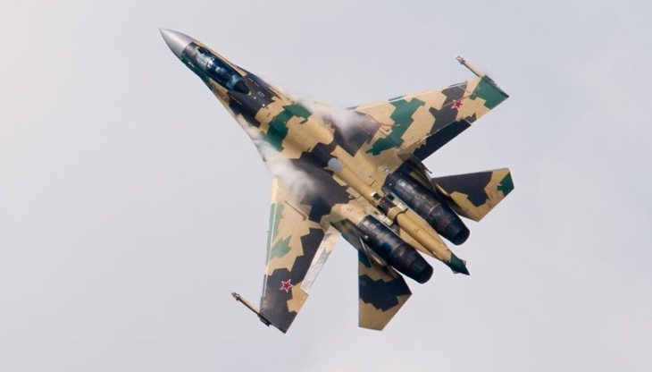 Tiêm kích Su-35 vượt trội nhưng tiềm năng chiến đấu còn nhiều nghi vấn?- Ảnh 1. Tiêm kích Su-35 vượt trội nhưng tiềm năng chiến đấu còn nhiều nghi vấn?- Ảnh 1.