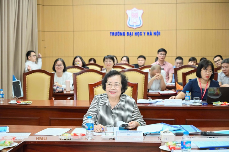 Trường Đại học Y Hà Nội hướng tới mục tiêu 1.000 nghiên cứu sinh gắn với chuẩn mực công bố quốc tế- Ảnh 3.