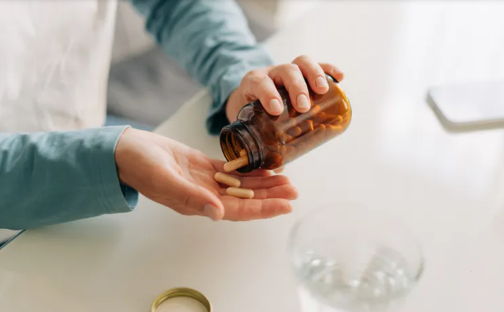 Thiếu vitamin B12 có thể gây ra vấn đề gì cho sức khoẻ?- Ảnh 1. Thiếu vitamin B12 có thể gây ra vấn đề gì cho sức khoẻ?- Ảnh 1.