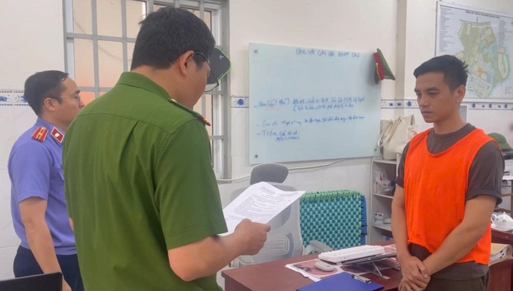 'Master Dũng Văn' bị bắt vì lừa đảo tâm linh- Ảnh 1. 'Master Dũng Văn' bị bắt vì lừa đảo tâm linh- Ảnh 1.