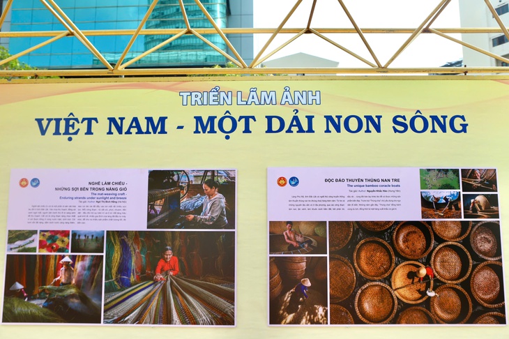 TPHCM trưng bày hơn 300 tác phẩm tái hiện lịch sử hào hùng của dân tộc- Ảnh 13.