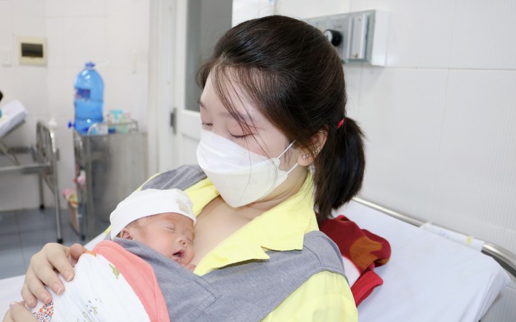 Tuổi quan hệ tình dục lần đầu là 18,7,khoảng trống sức khỏe sinh sản vị thành niên - Ảnh 5.