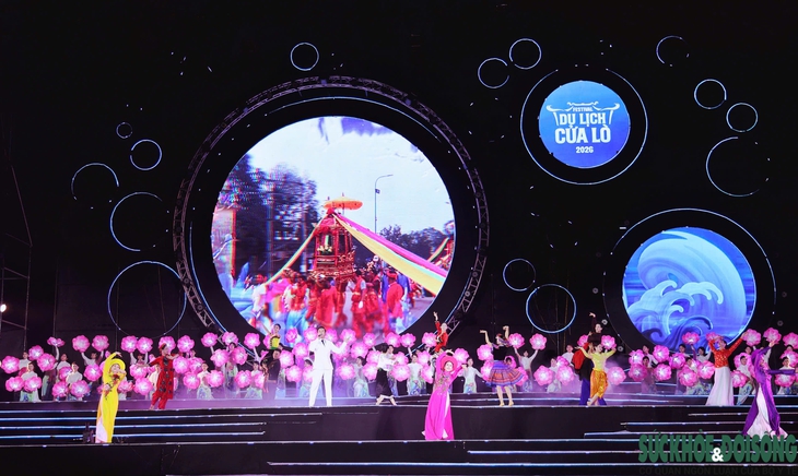 Festival biển Cửa Lò sôi động với 'Bốn mùa biển gọi'- Ảnh 1.