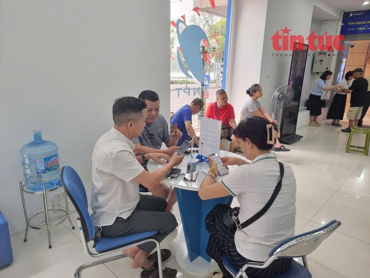 Ba nhóm người dùng cần cập nhật xác thực lại thông tin để không bị khóa SIM- Ảnh 1.