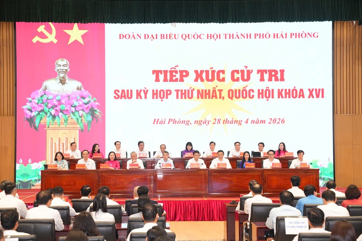 Thủ tướng Chính phủ Lê Minh Hưng tiếp xúc cử tri tại TP Hải Phòng- Ảnh 1.