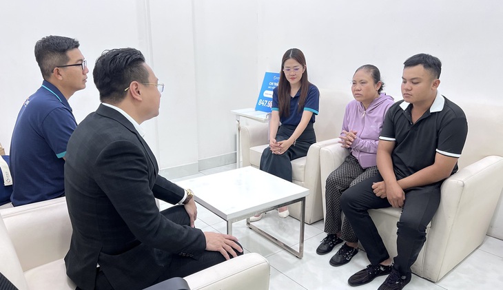 Bảo hiểm số OPES chi trả gần 1 tỷ đồng cho gia đình khách mua bảo hiểm- Ảnh 2.