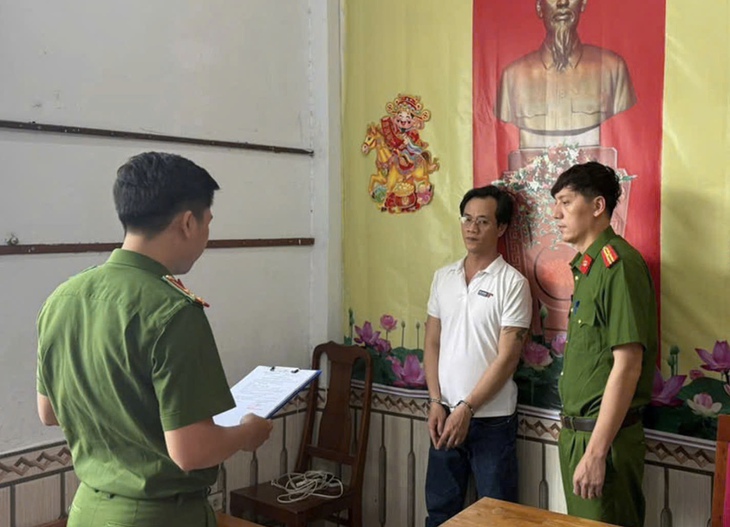 Nhờ người đóng giả doanh nhân, lừa bạn gái góp vốn 1,6 tỷ đồng- Ảnh 1. Nhờ người đóng giả doanh nhân, lừa bạn gái góp vốn 1,6 tỷ đồng- Ảnh 1.
