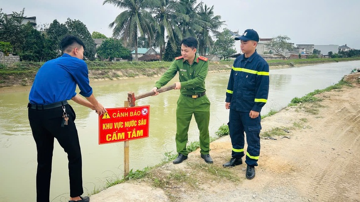 Báo động tình trạng đuối nước trẻ em khi mùa hè chưa tới- Ảnh 2.