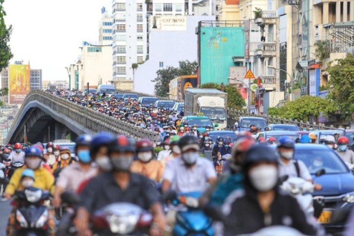 Từ 1/7/2027, áp dụng kiểm định khí thải xe máy tại Hà Nội và TP HCM- Ảnh 1.