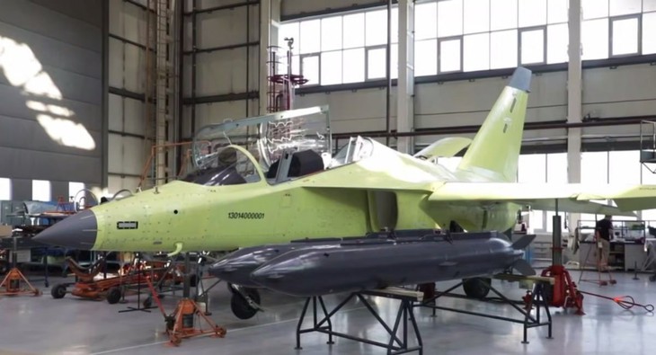Máy bay Yak-130M Nga sắp thực hiện chuyến bay thử nghiệm đầu tiên- Ảnh 1.