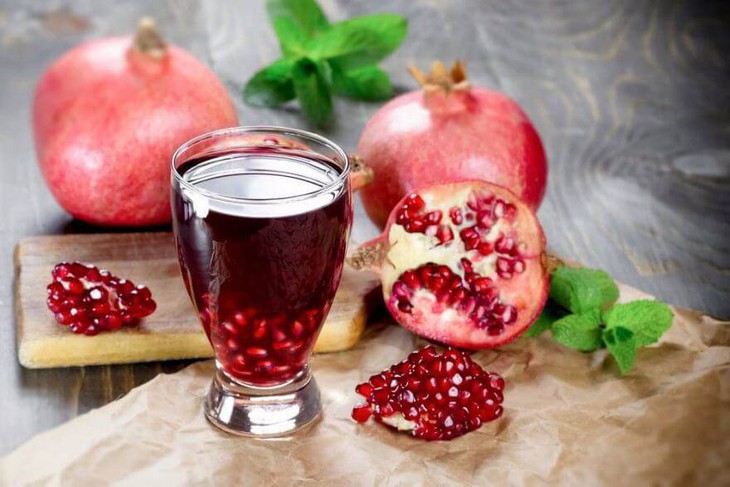 6 lợi ích tiềm năng của nước ép lựu ít người biết- Ảnh 1.
