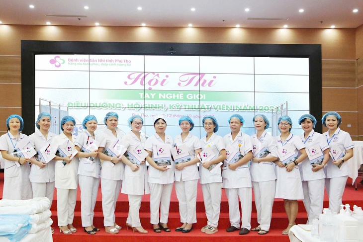 Nữ điều dưỡng Sản Nhi: 'Sau mỗi mũi tiêm, ca trực là trách nhiệm với tính mạng con người'- Ảnh 1. Nữ điều dưỡng Sản Nhi: 'Sau mỗi mũi tiêm, ca trực là trách nhiệm với tính mạng con người'- Ảnh 1.