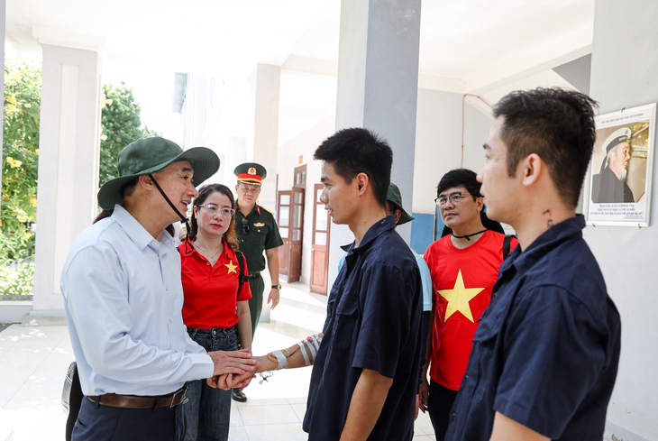 Trường Sa trong tim- Ảnh 1.