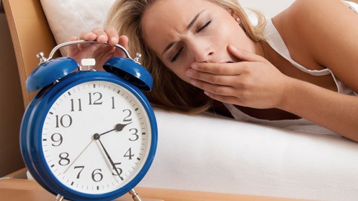 Ngủ ít hơn 5 tiếng mỗi ngày có nguy cơ mắc bệnh gì?- Ảnh 1.