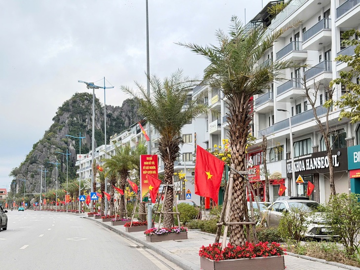 Quảng Ninh triển khai sắp xếp thôn, bản, khu phố gắn với mô hình chính quyền địa phương 2 cấp- Ảnh 1.