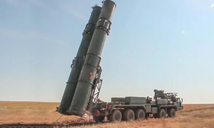 Hệ thống S-500 Nga có thể khiến tiêm kích tàng hình Mỹ 'hiện nguyên hình'- Ảnh 1.
