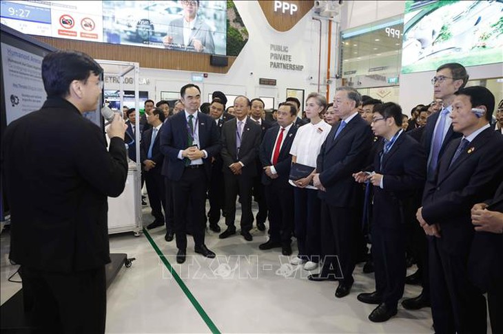 Tổng Bí thư, Chủ tịch nước Tô Lâm thăm Nhà máy mẫu cho công nghệ sản xuất tiên tiến- Ảnh 6.