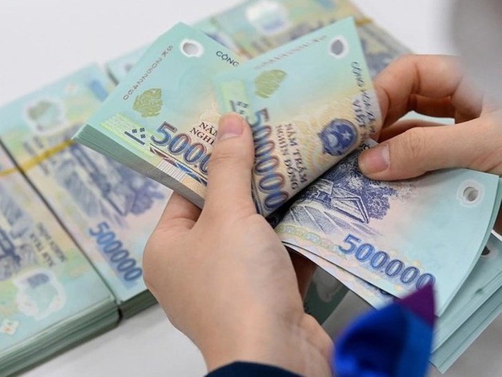 Vì sao phụ cấp trưởng thôn và 2 chức danh khác tổng lên tới hơn 20 triệu đồng/tháng- Ảnh 1. Vì sao phụ cấp trưởng thôn và 2 chức danh khác tổng lên tới hơn 20 triệu đồng/tháng- Ảnh 1.