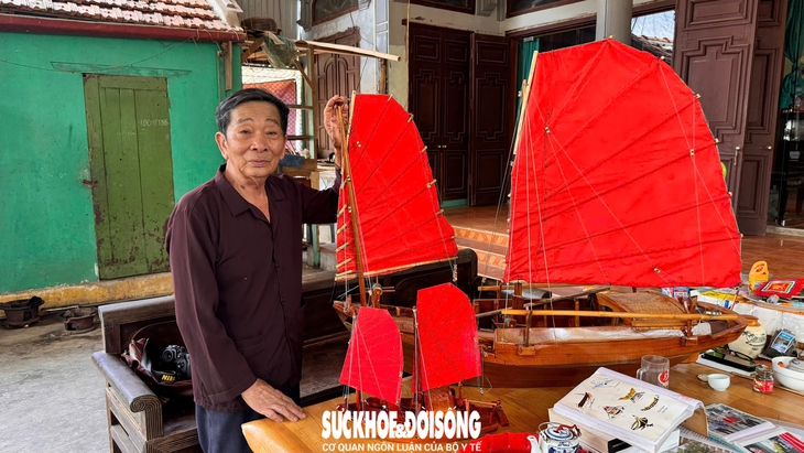 Chuyện người đánh thức cánh buồm đỏ trên Vịnh Hạ Long- Ảnh 1.