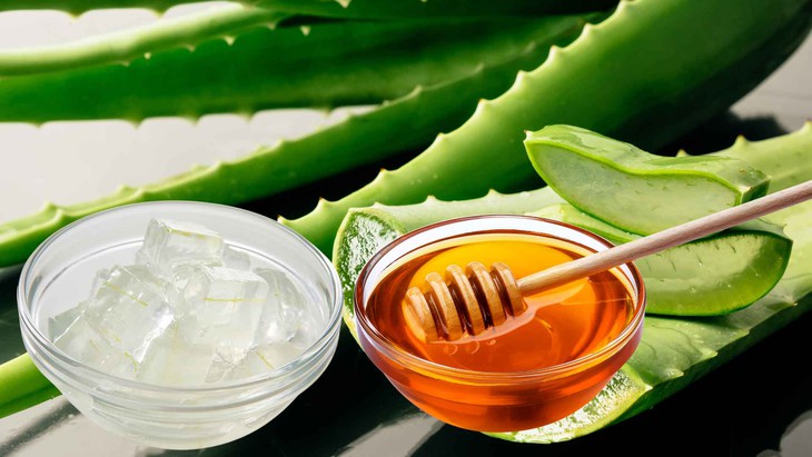 Mật ong kết hợp với nha đam có tác dụng gì với da?- Ảnh 1.