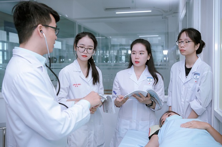 Liên thông lên đại học có phải đổi chứng chỉ hành nghề điều dưỡng?- Ảnh 1.
