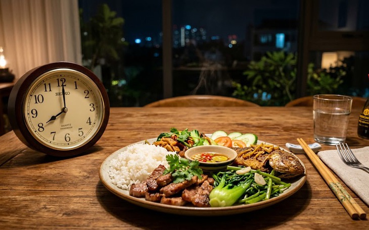 4 điều có thể xảy ra với hệ tiêu hóa khi ăn tối muộn