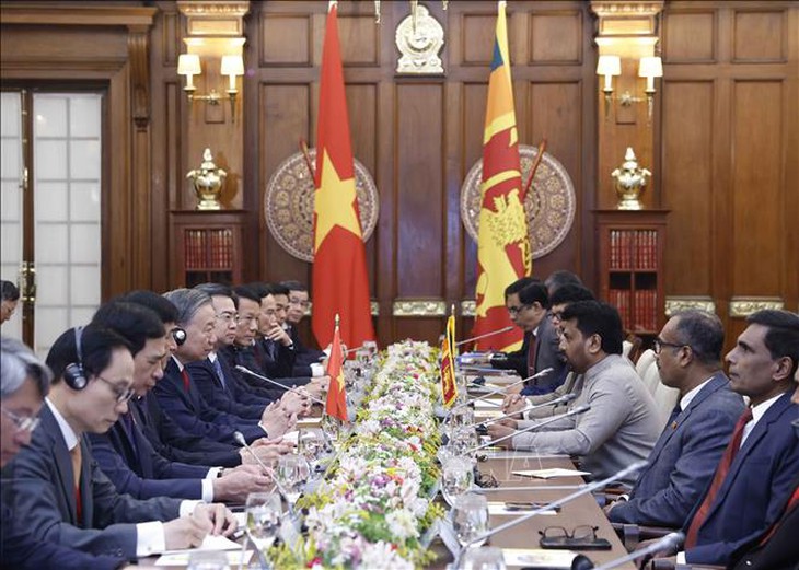 Tổng Bí thư, Chủ tịch nước Tô Lâm kết thúc tốt đẹp chuyến thăm cấp Nhà nước Sri Lanka- Ảnh 2. Tổng Bí thư, Chủ tịch nước Tô Lâm kết thúc tốt đẹp chuyến thăm cấp Nhà nước Sri Lanka- Ảnh 2.