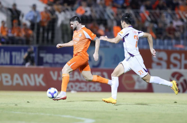 Cuộc đua trụ hạng V-League: Những trận cầu ‘sinh tử’- Ảnh 2. Cuộc đua trụ hạng V-League: Những trận cầu ‘sinh tử’- Ảnh 2.
