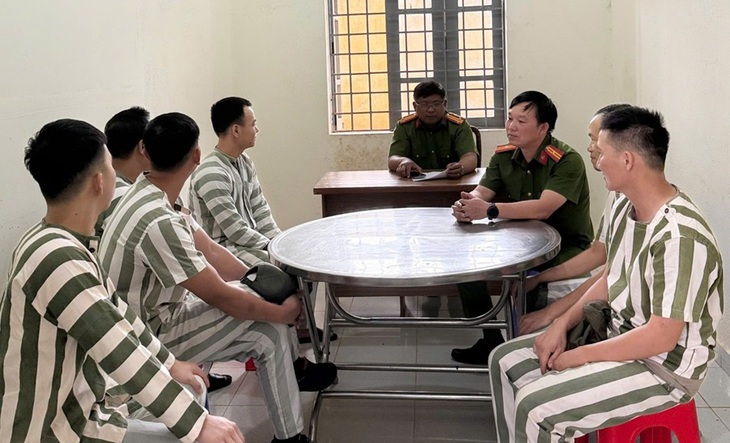 Từ 1/7, người bị tạm giam sẽ được tổ chức gặp người thân cả dịp lễ, Tết- Ảnh 2.