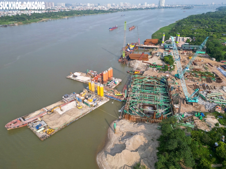 Phá dỡ loạt công trình tại phường Hồng Hà phục vụ thi công cầu Tứ Liên - Ảnh 4. Phá dỡ loạt công trình tại phường Hồng Hà phục vụ thi công cầu Tứ Liên - Ảnh 4.