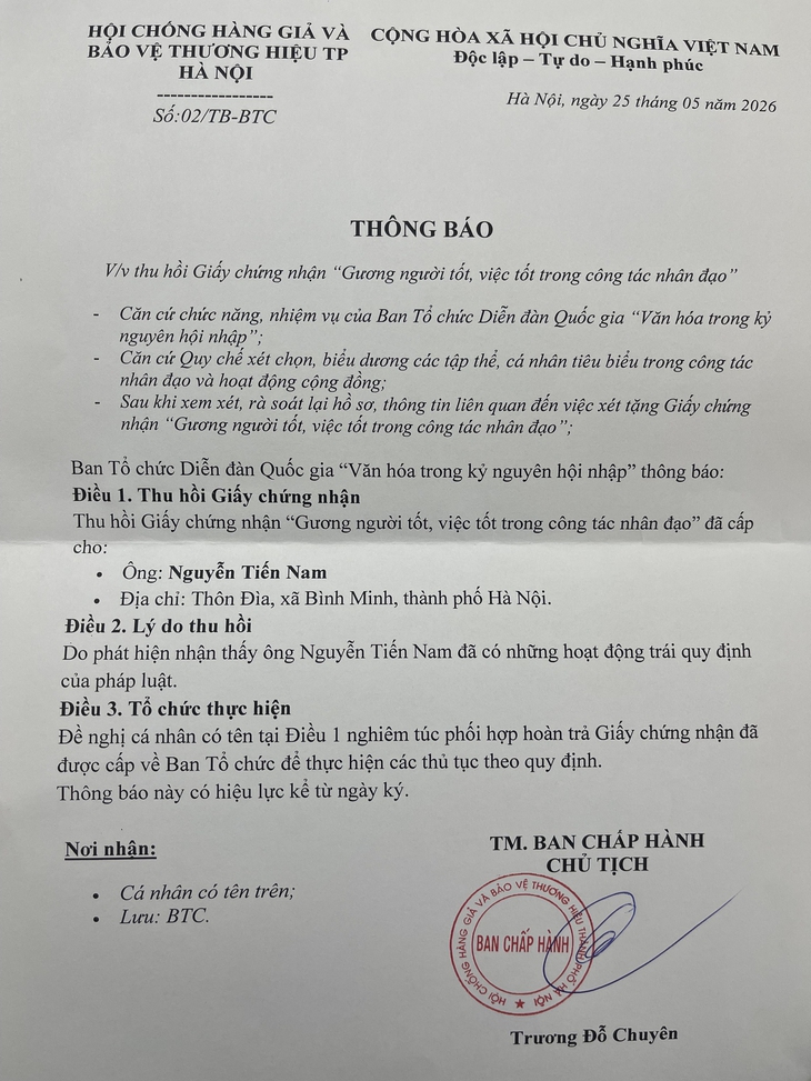 Thu hồi chứng nhận 'Gương người tốt, việc tốt trong công tác nhân đạo' của ông Nguyễn Tiến Nam- Ảnh 2. Thu hồi chứng nhận 'Gương người tốt, việc tốt trong công tác nhân đạo' của ông Nguyễn Tiến Nam- Ảnh 2.