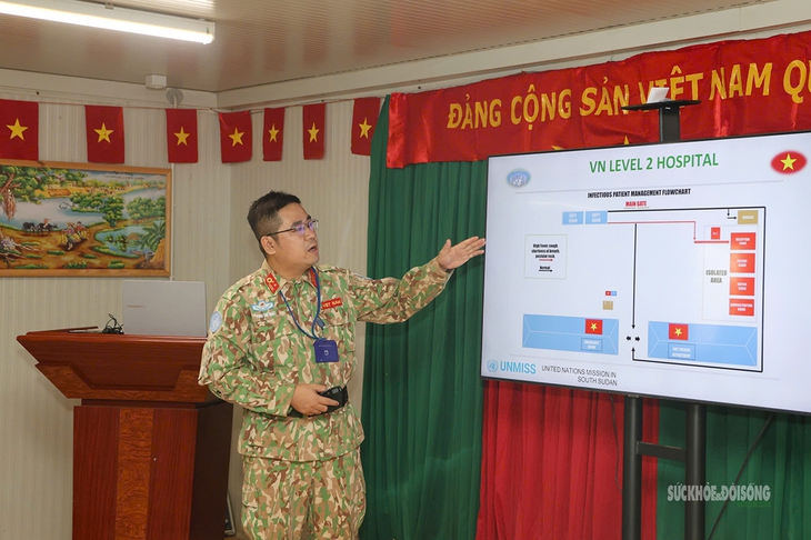 Bệnh viện Dã chiến 2.7 Việt Nam diễn tập ứng phó nguy cơ dịch Ebola tại Nam Sudan - Ảnh 1.