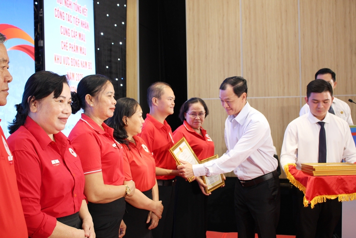Thứ trưởng Nguyễn Tri Thức: Máu là ‘hơi thở’ của điều trị, giữ nhịp sống cho hàng triệu người bệnh- Ảnh 3.