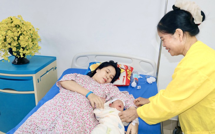 Đang dùng thuốc chống đông, sản phụ bất ngờ vỡ ối ở tuần 39- Ảnh 2.