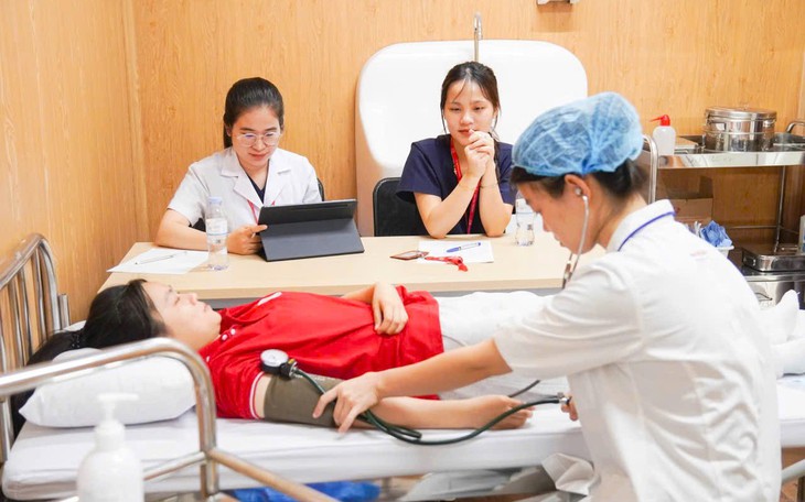 Hội nghị Khoa học và Công nghệ Tuổi trẻ Đại học Y Hà Nội: Hơn 82% báo cáo trình bày bằng tiếng Anh- Ảnh 3.