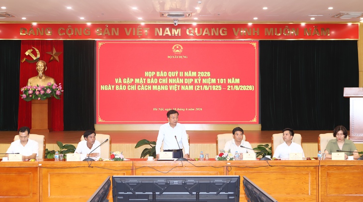 Bộ Xây dựng công bố những con số đáng chú ý về cao tốc, giao thông xanh- Ảnh 2.