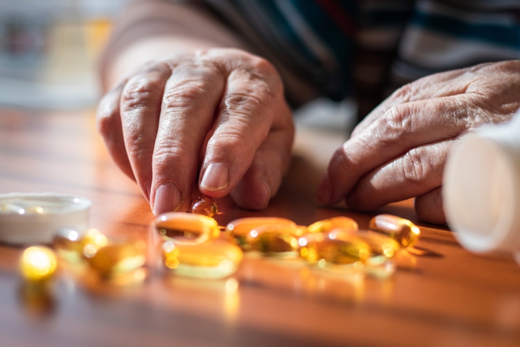 Bổ sung omega 3 cho người già cần lưu ý về liều lượng- Ảnh 1. Bổ sung omega 3 cho người già cần lưu ý về liều lượng- Ảnh 1.