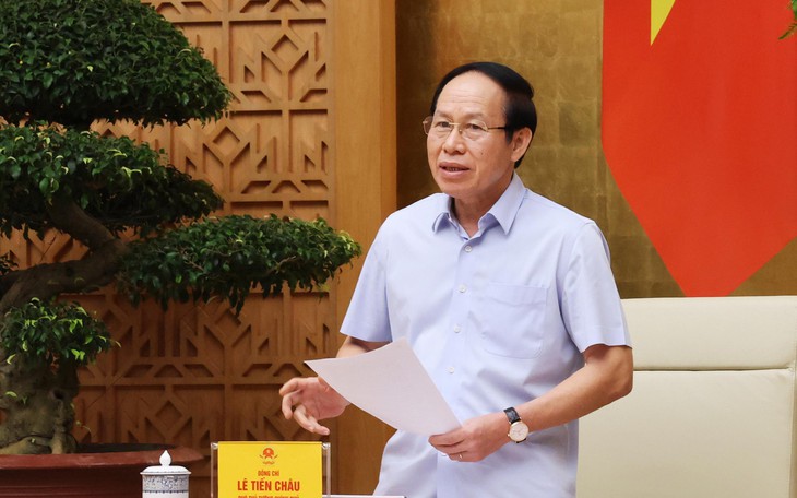 Thủ tướng yêu cầu hoàn thành trường nội trú vùng biên trước 30/8, sẵn sàng khai giảng năm học mới- Ảnh 2.