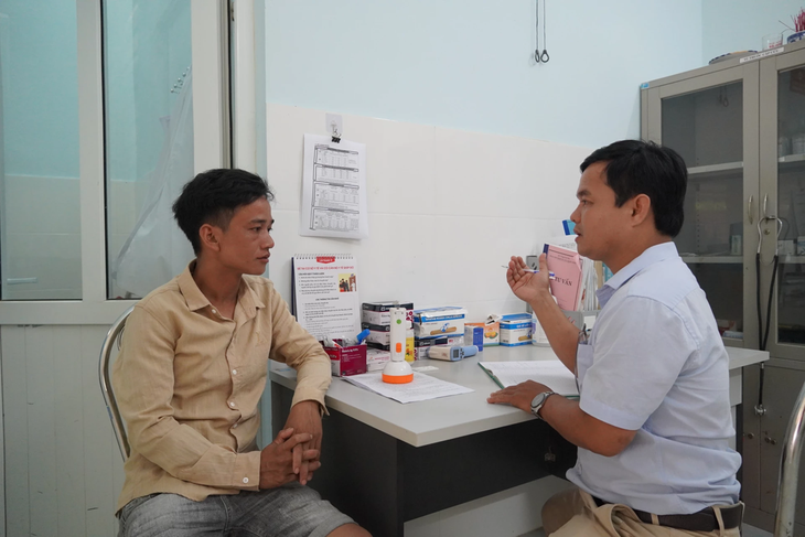 Ngăn sốt rét quay trở lại tại khu vực biên giới Quảng Trị- Ảnh 1.