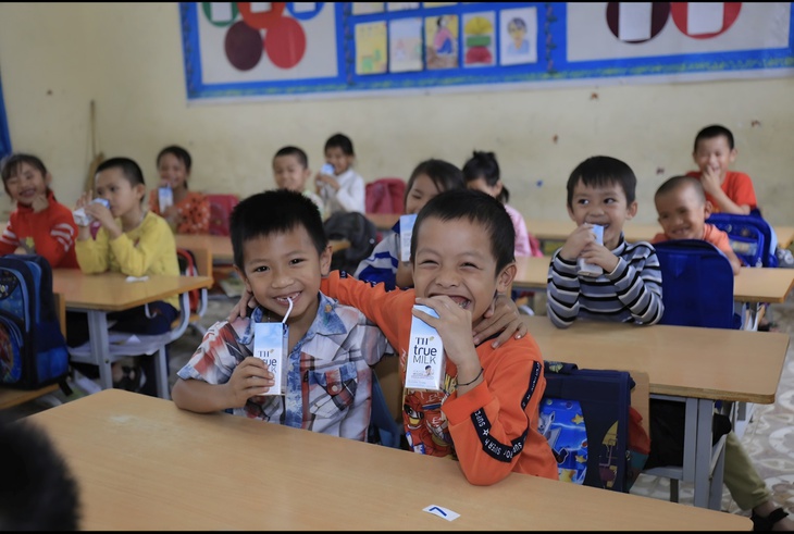Anh hùng Lao động Thái Hương và những trăn trở về đề xuất xây dựng Luật Dinh dưỡng học đường- Ảnh 7. Anh hùng Lao động Thái Hương và những trăn trở về đề xuất xây dựng Luật Dinh dưỡng học đường- Ảnh 7.