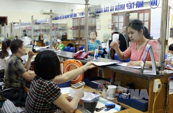 Đề xuất bổ sung tài xế xe công nghệ, người bán hàng online đóng Bảo hiểm xã hội bắt buộc- Ảnh 1. Đề xuất bổ sung tài xế xe công nghệ, người bán hàng online đóng Bảo hiểm xã hội bắt buộc- Ảnh 1.
