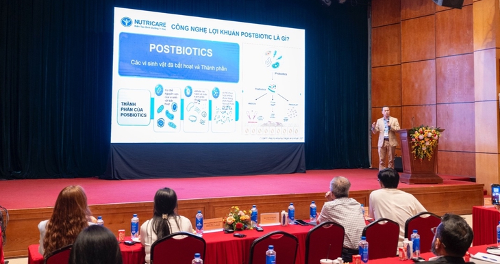 Nutricare mang giải pháp dinh dưỡng khoa học đến Vietnam Dairy 2026, thu hút đông đảo khách tham quan- Ảnh 3. Nutricare mang giải pháp dinh dưỡng khoa học đến Vietnam Dairy 2026, thu hút đông đảo khách tham quan- Ảnh 3.