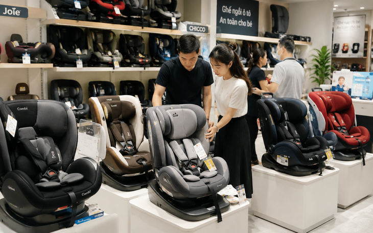 Từ 15/8, tài xế chở trẻ em trên ô tô cần lưu ý quy định mới này- Ảnh 1.