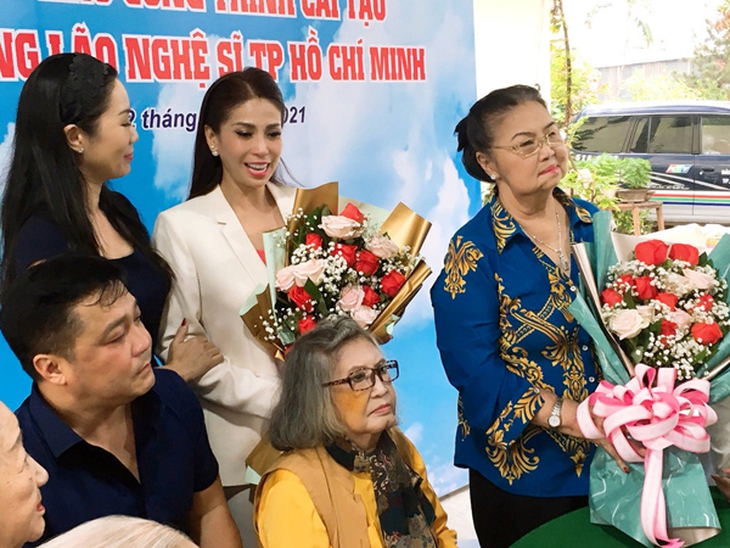 Mẹ ruột Lý Hùng tuổi xế chiều đón sinh nhật bình yên, ấm áp bên con cháu- Ảnh 7.