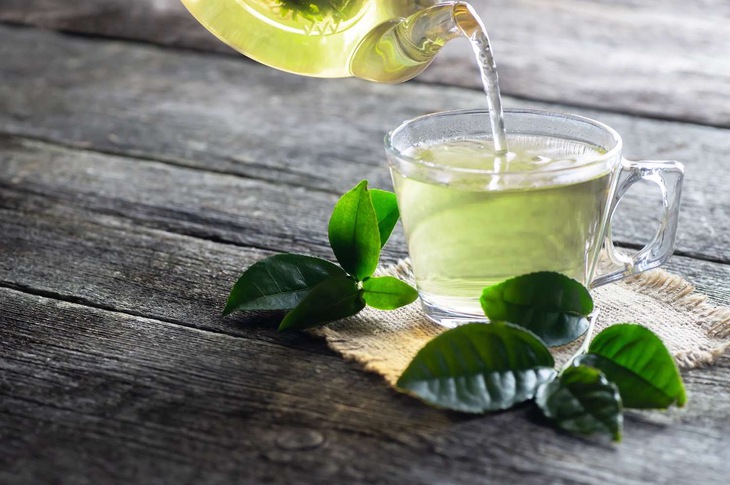 Nên uống trà xanh tươi hay khô để giảm cân? - Ảnh 1.