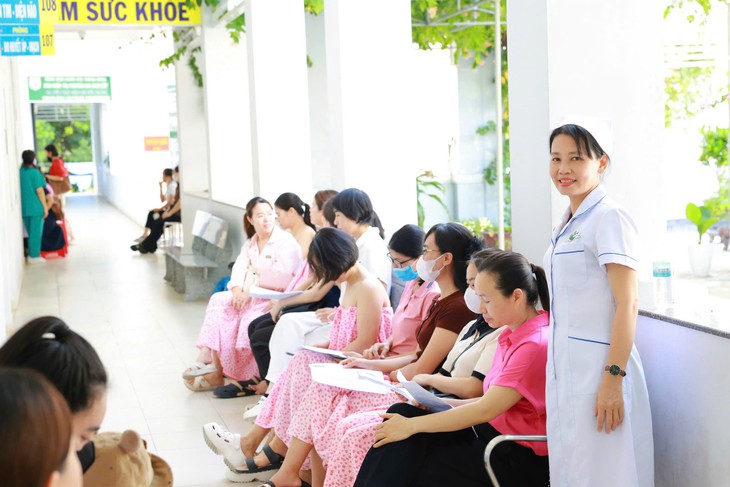 Bệnh viện Phụ sản Hà Nội khám, tư vấn sức khỏe cho gần 600 cán bộ, chiến sĩ Hải quân- Ảnh 2. Bệnh viện Phụ sản Hà Nội khám, tư vấn sức khỏe cho gần 600 cán bộ, chiến sĩ Hải quân- Ảnh 2.
