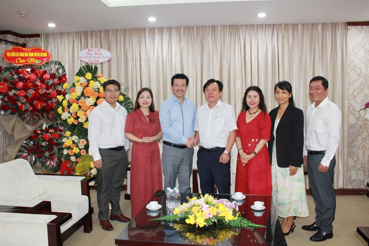 Thứ trưởng Nguyễn Tri Thức: Báo chí luôn là người bạn đồng hành quý báu của ngành y tế - Ảnh 5.