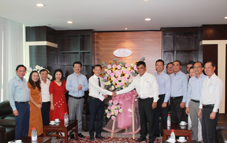 Thứ trưởng Nguyễn Tri Thức: Báo chí luôn là người bạn đồng hành quý báu của ngành y tế - Ảnh 3.