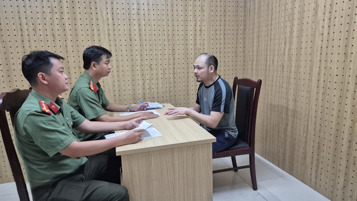 TPHCM phát hiện nhiều người nước ngoài vi phạm, chặn đứng nhiều ổ nhóm lừa đảo- Ảnh 3.